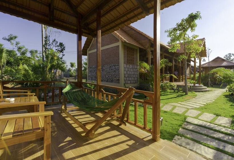 بانگلوی لوکس, Island Lodge Phu Quoc