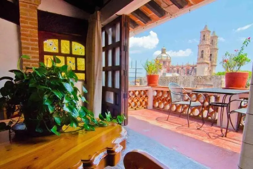 バルコニー付きスタンダードステューディオ, Mi Casita