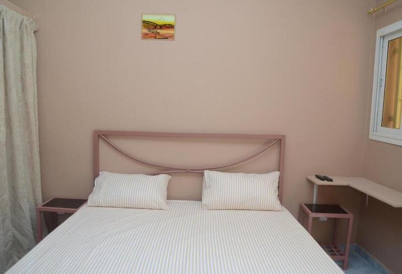 اتاق استاندارد, La Perle