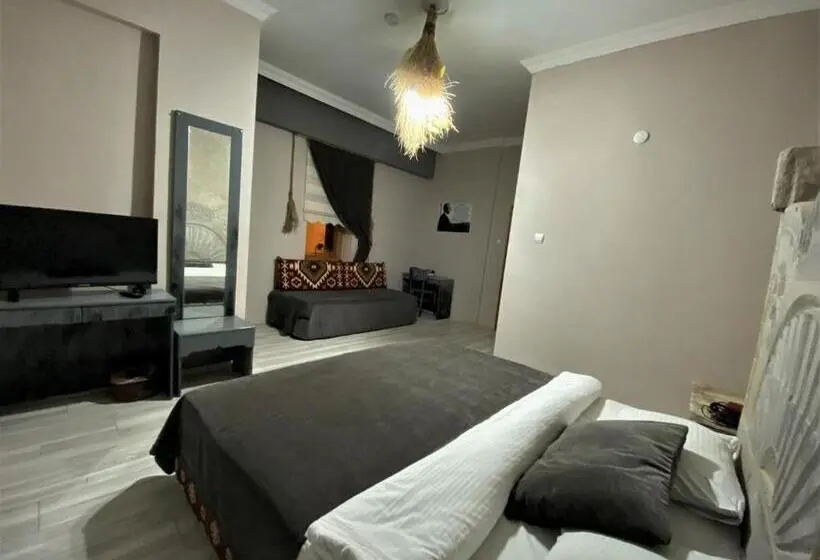اتاق لوکس, Tulpar