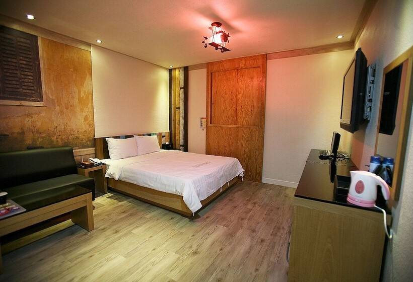 غرفة قياسية, Cheonan K