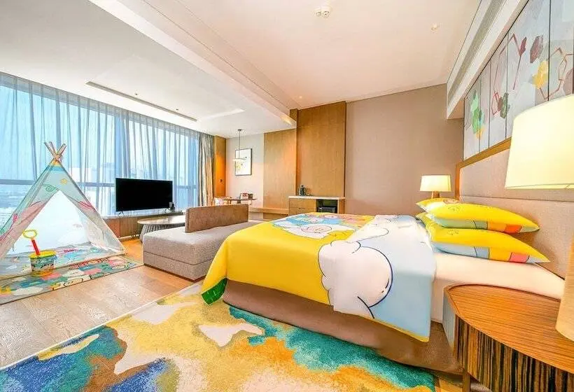 اتاق پرمیوم, Crowne Plaza Beihai Silver Beach, An Ihg