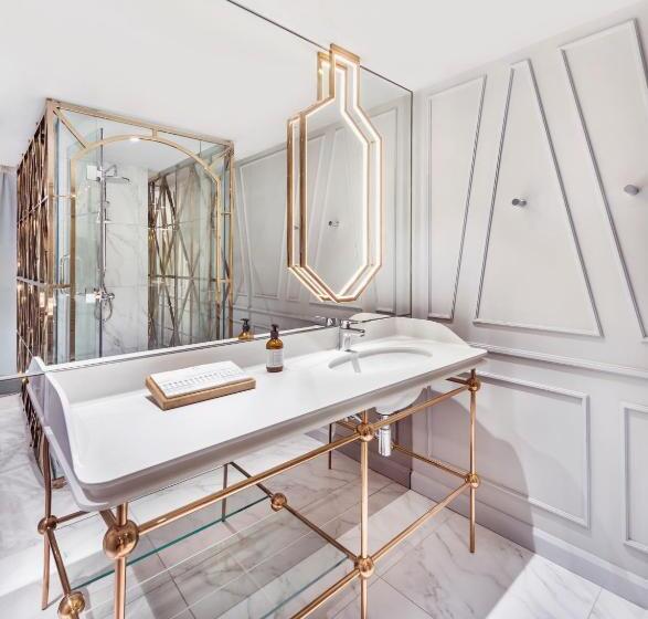 סוויטה, The Prestige Hotel Penang