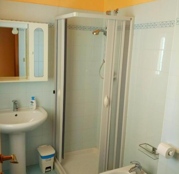 スタンダードルーム, B&b Il Parco Dei Pini