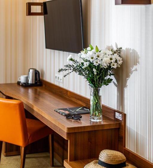 غرفة قياسية مزودة بجاكوزى, Dworek Morski Spa & Wellness