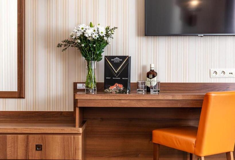 غرفة قياسية مزودة بجاكوزى, Dworek Morski Spa & Wellness