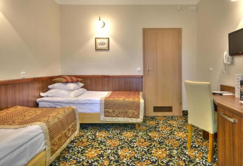 غرفة إقتصادية, Dworek Morski Spa & Wellness