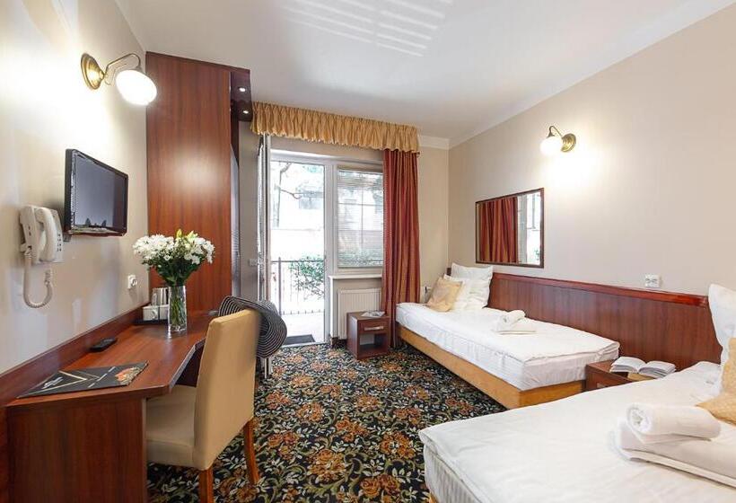 غرفة إقتصادية, Dworek Morski Spa & Wellness