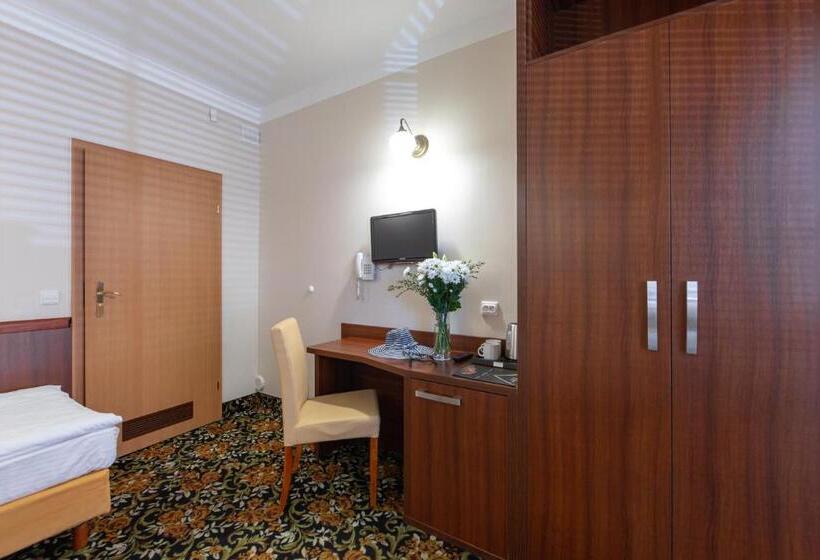 غرفة إقتصادية, Dworek Morski Spa & Wellness