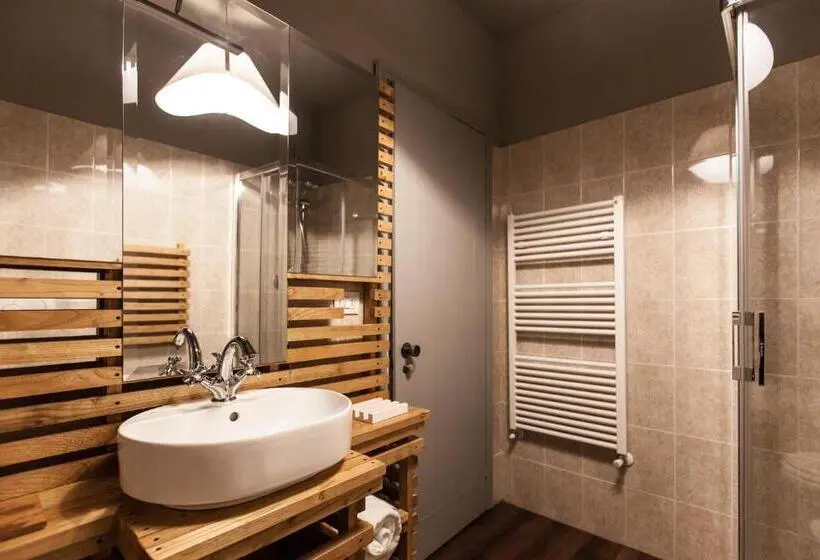 バルコニー付きデラックスルーム, Il Ciocco Hotels