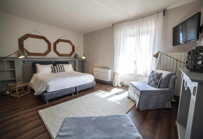 غرفة ديلوكس مزودة بشرفة, Il Ciocco Hotels