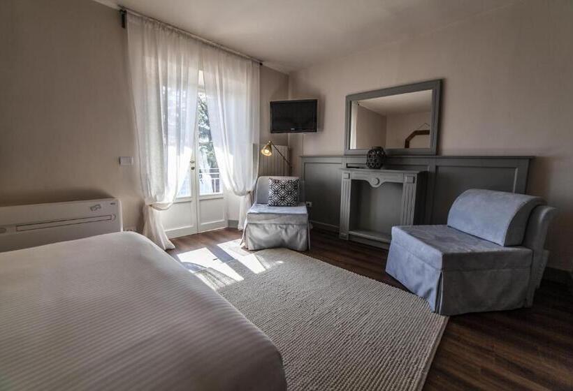 غرفة ديلوكس مزودة بشرفة, Il Ciocco Hotels