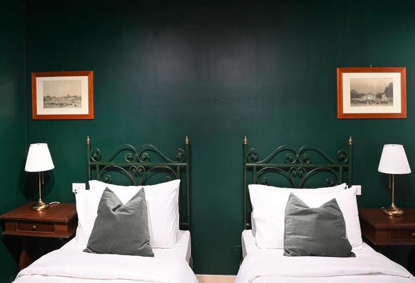 수피리어 룸 산전망, Il Ciocco Hotels