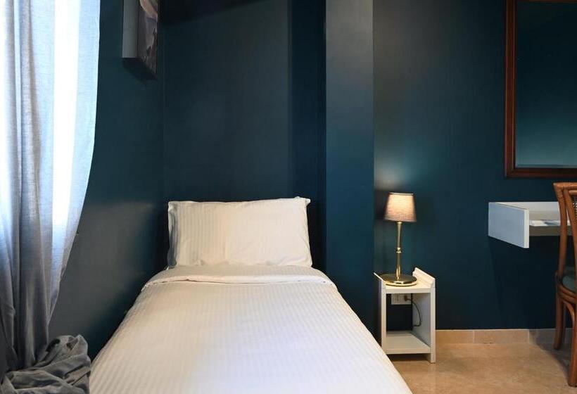 غرفة قياسية ثلاثية ذات اطلالة, Il Ciocco Hotels