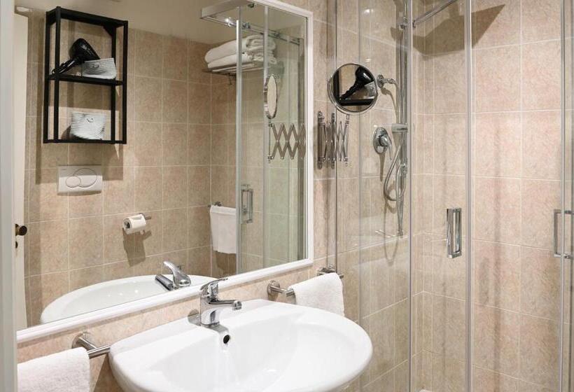 غرفة سوبيريور مزوَّدة بتراس, Il Ciocco Hotels