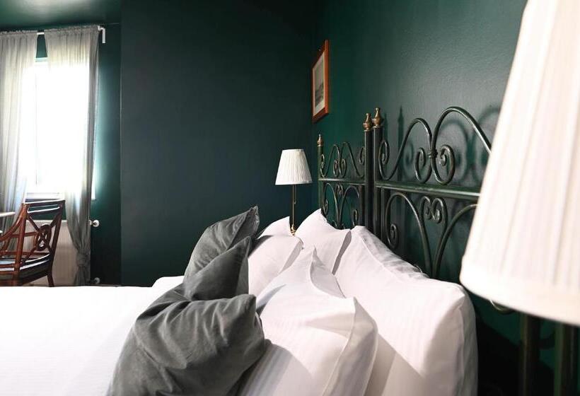 غرفة سوبيريور مزوَّدة بتراس, Il Ciocco Hotels