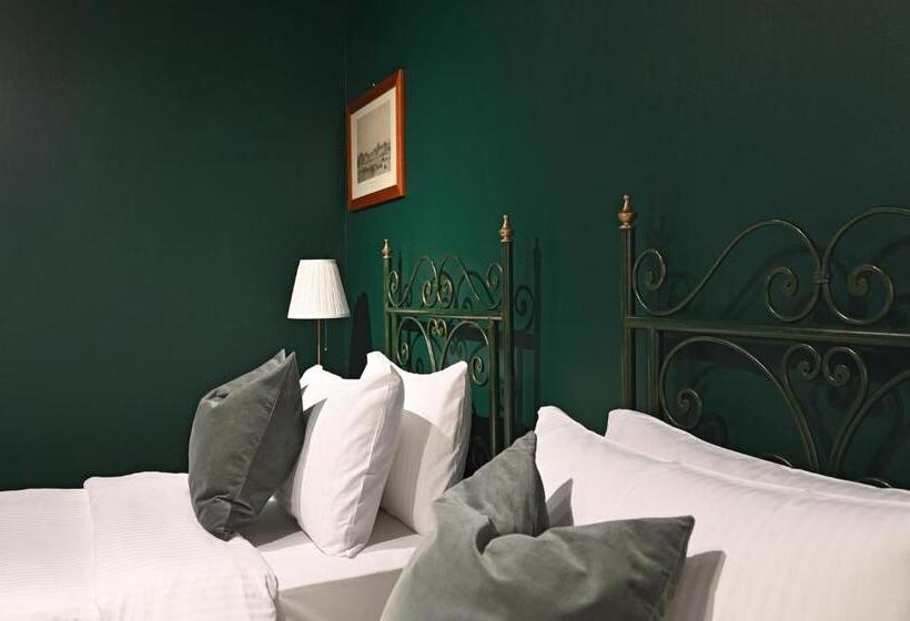 غرفة سوبيريور مزوَّدة بتراس, Il Ciocco Hotels