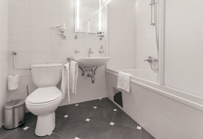 Quarto Estandar com Vistas, Residence Alpenheart