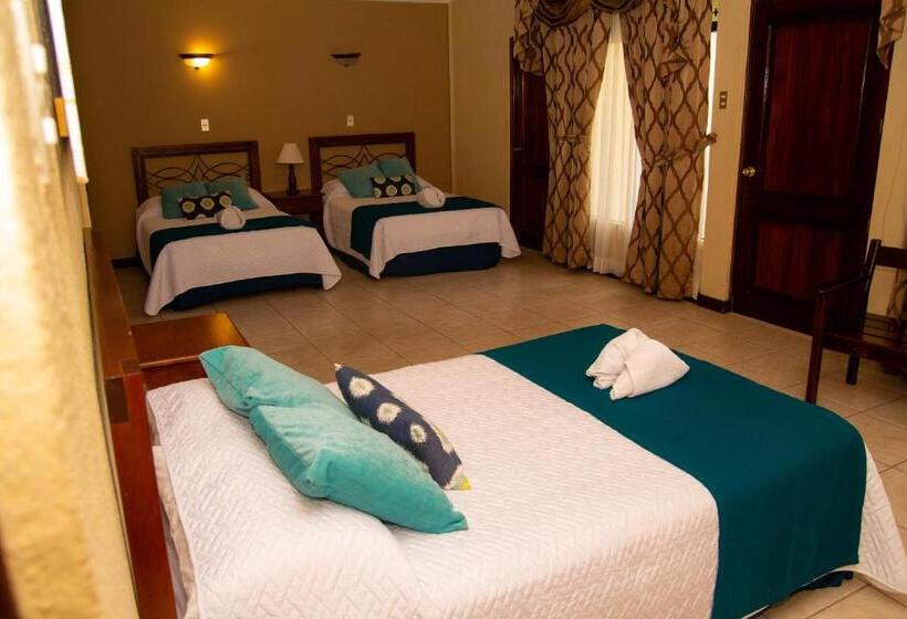 سوییت خانوادگی, Valle Dorado Resort & Parque Acuático