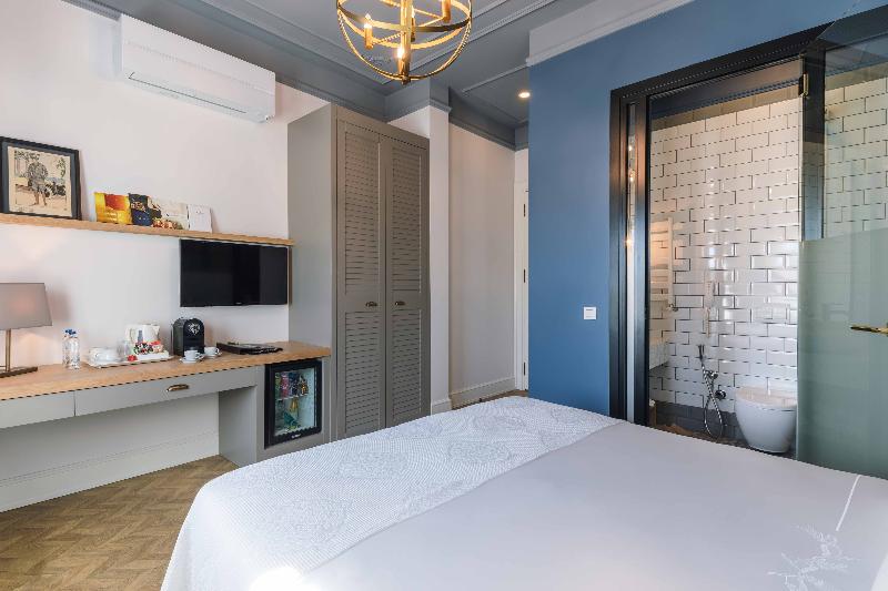 标准单人间, 1904