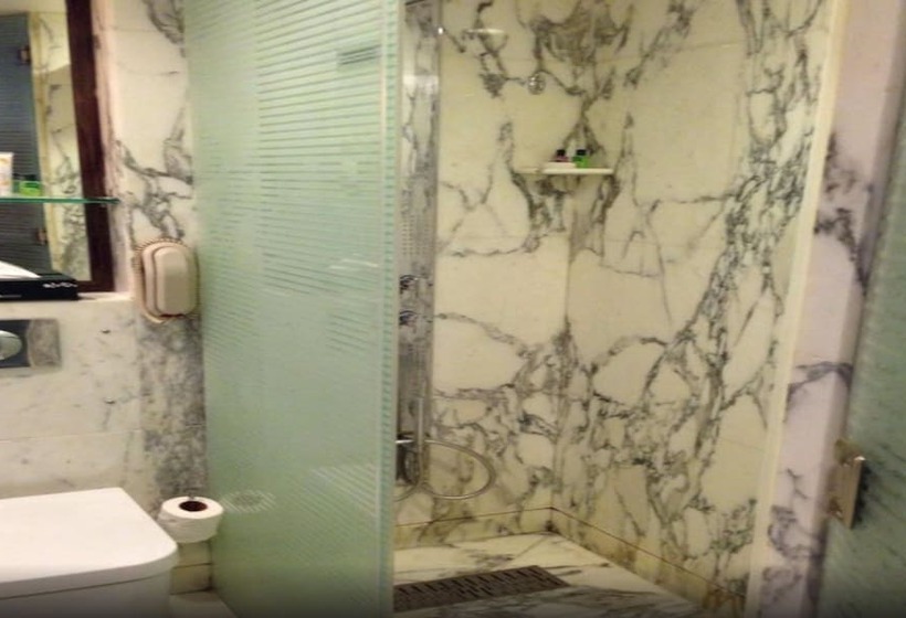 اتاق استاندارد, Avari Towers Karachi