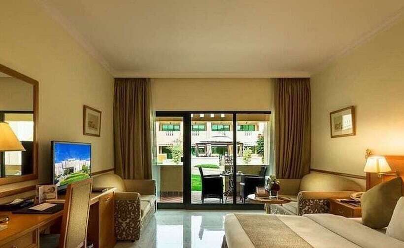 اتاق استاندارد, Golden Tulip Nizwa