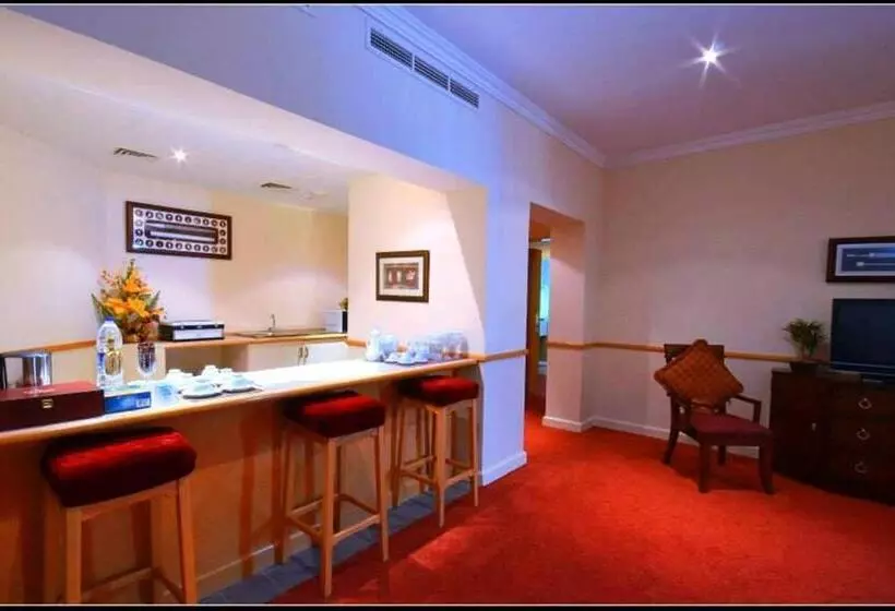 سوییت, Golden Tulip Nizwa