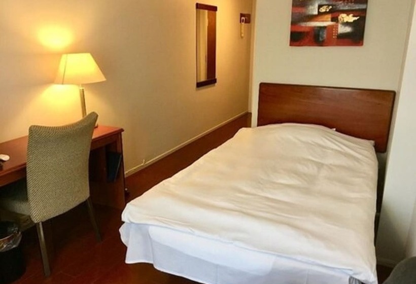 اتاق استاندارد یک نفره, Maritim