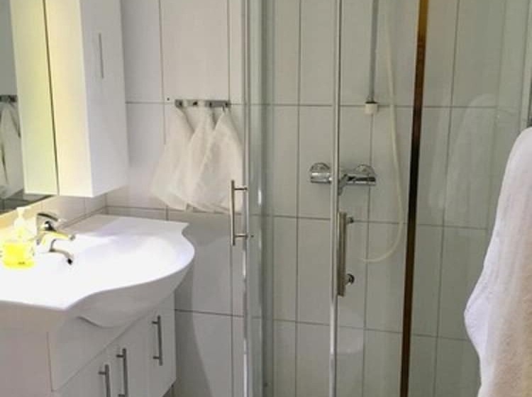 اتاق خانوادگی, Maritim