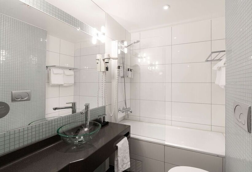 غرفة عائلية, Scandic Byparken