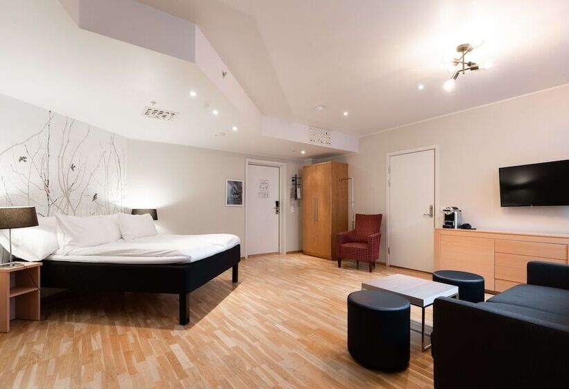 غرفة عائلية, Scandic Byparken