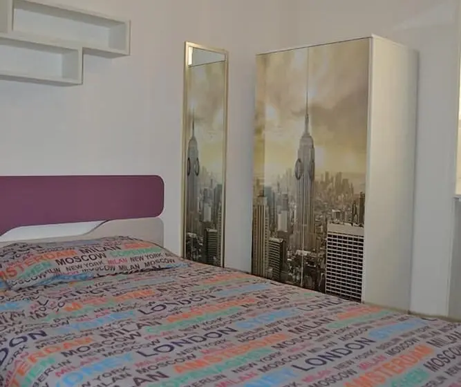 اتاق استاندارد یک نفره, B&b Borfuro