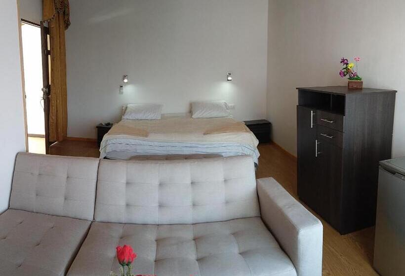 סוויטת ג'וניור נוף לים, Jardín Del Duque Hotel Boutique