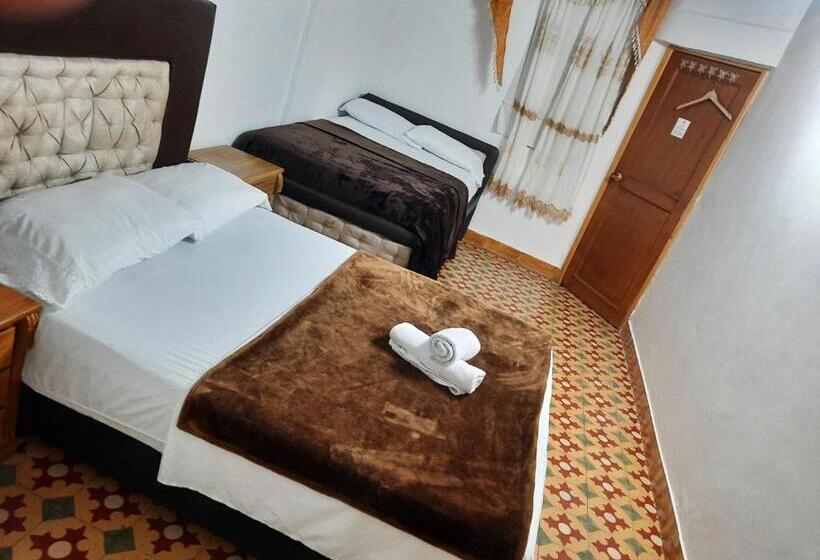 חדר משפחתי, Jardín Del Duque Hotel Boutique