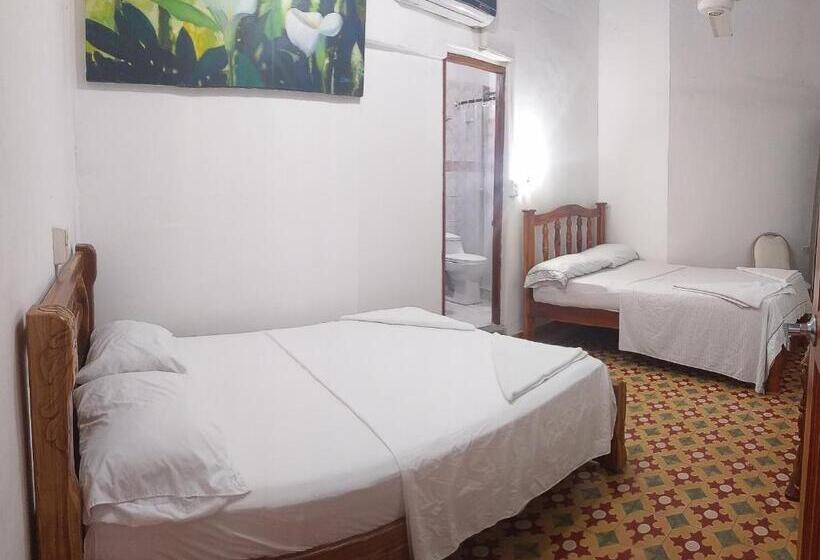 חדר משפחתי, Jardín Del Duque Hotel Boutique