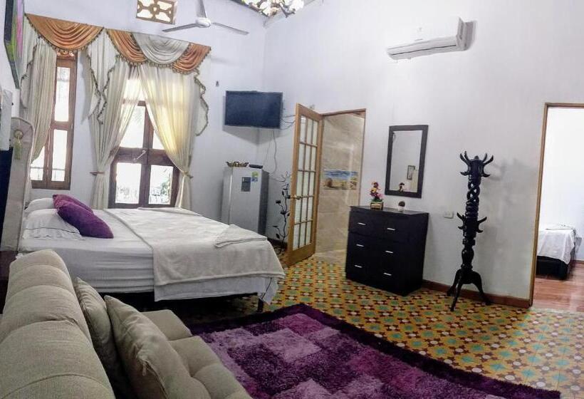 סוויטה דלוקס, Jardín Del Duque Hotel Boutique