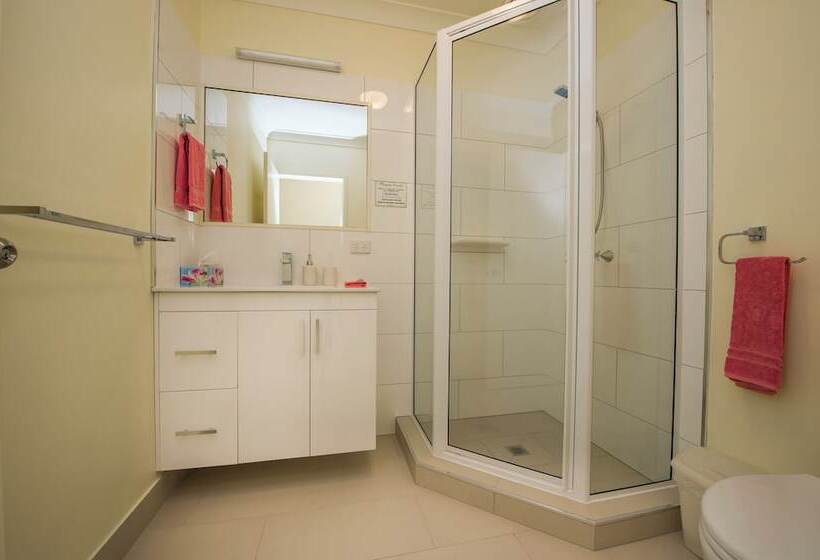 海の見える3ベッドルームアパートメント, Magnetic Sunsets Resort