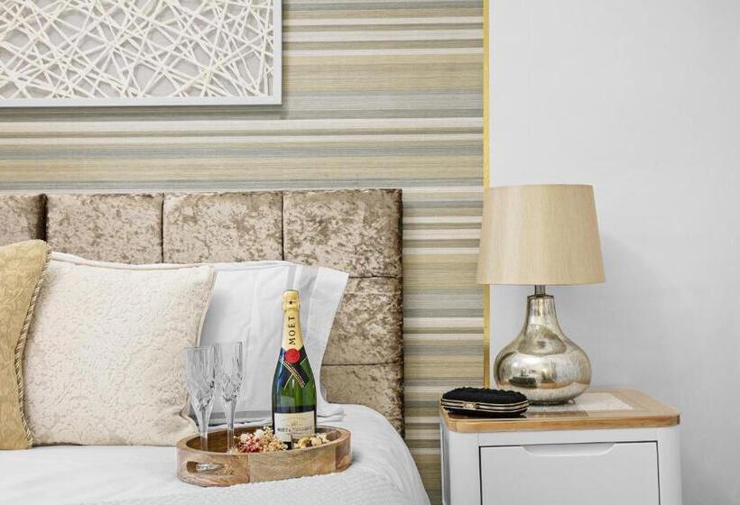 Camera Superiore Piano Terra, Kethla House