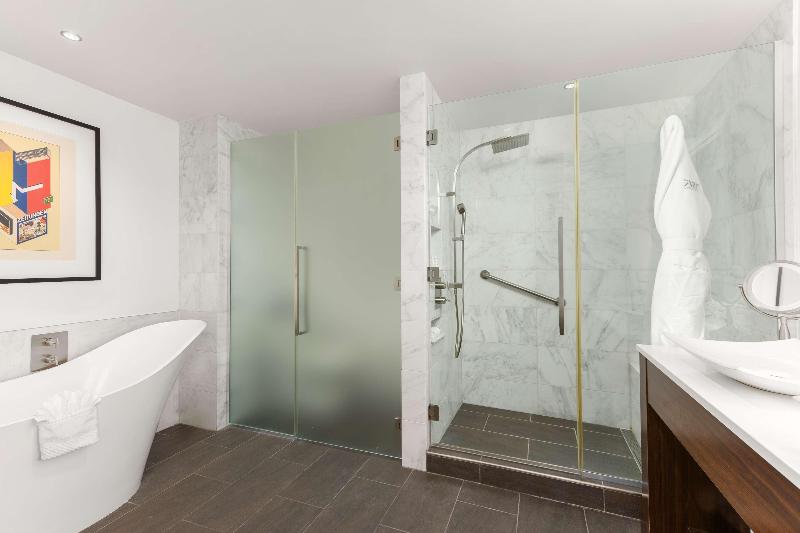 جناح سوبيريور, Drury Plaza Hotel Cape Girardeau Conference Center