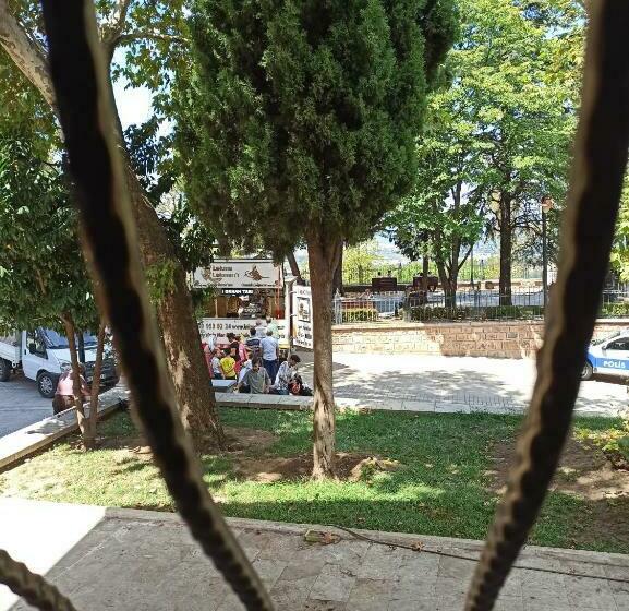 اتاق استاندارد سه نفره, Arakonak Termal