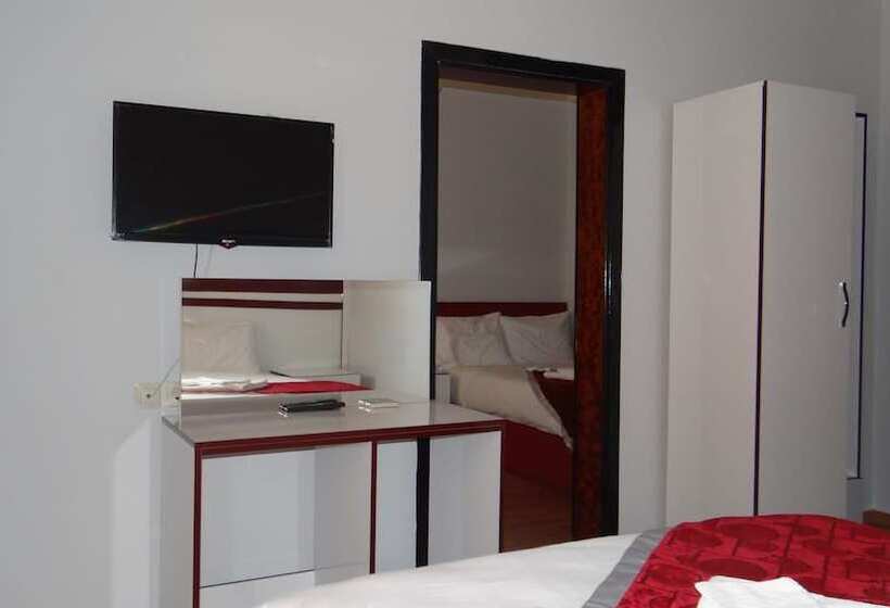 اتاق استاندارد چهار تخته, Arakonak Termal