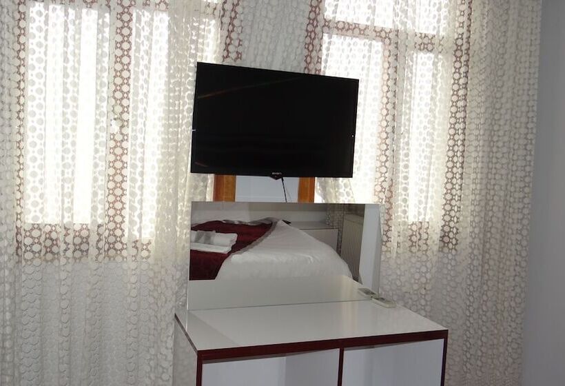 اتاق استاندارد چهار تخته, Arakonak Termal