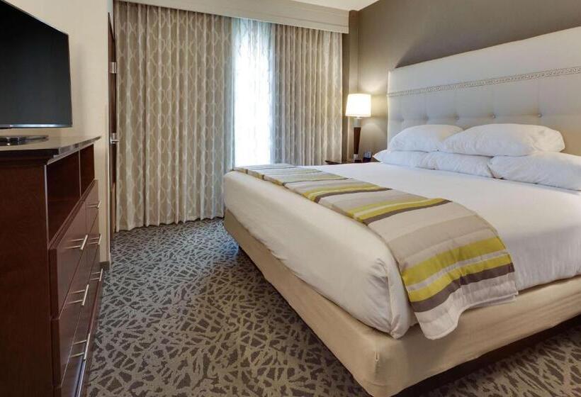 جناح ديلوكس سرير كينج, Drury Plaza Hotel Cape Girardeau Conference Center