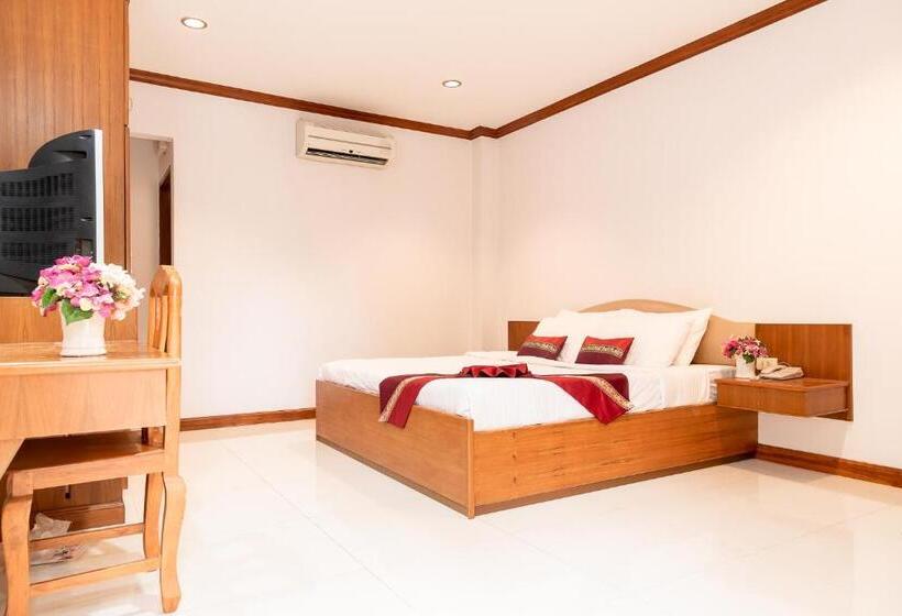 带大床的高级房间, P.n. Gold Resort