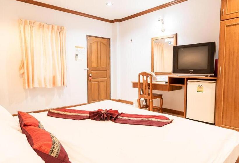 带大床的高级房间, P.n. Gold Resort