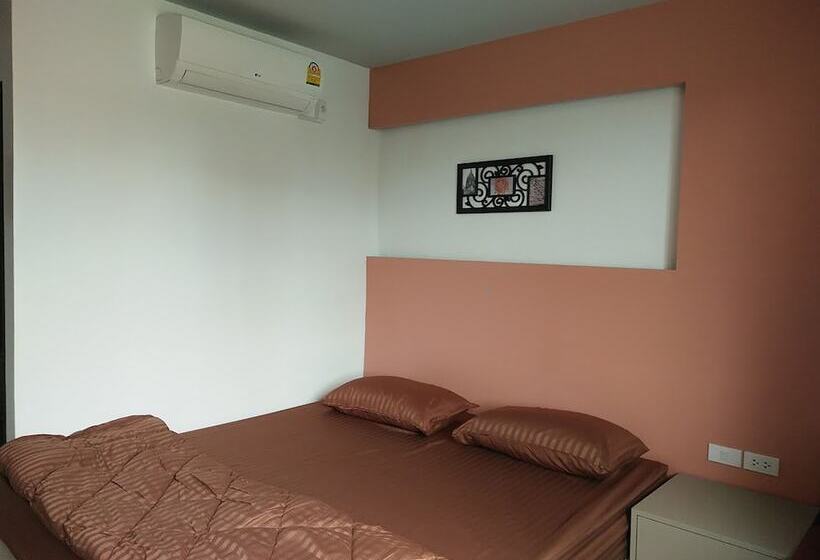 수피리어 룸 도시 전망, In Phuket House