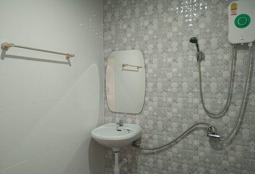 수피리어 룸 도시 전망, In Phuket House