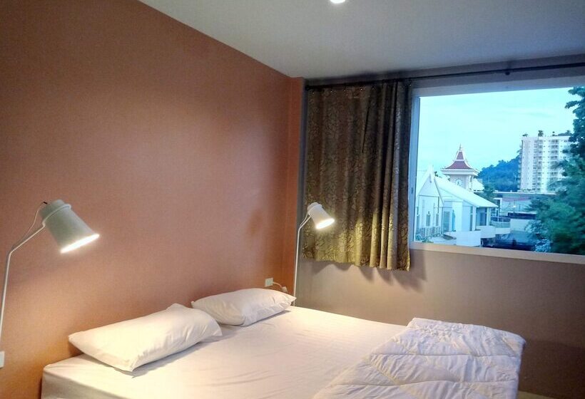 스탠다드 트리플 룸 가든 전망, In Phuket House