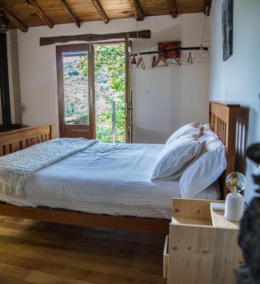 חדר סטנדרט עם מיטת קינג, Cabo Do Mundo Casa Rural