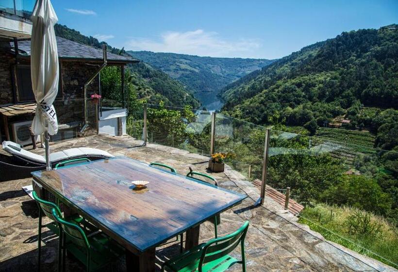 חדר משפחתי, Cabo Do Mundo Casa Rural
